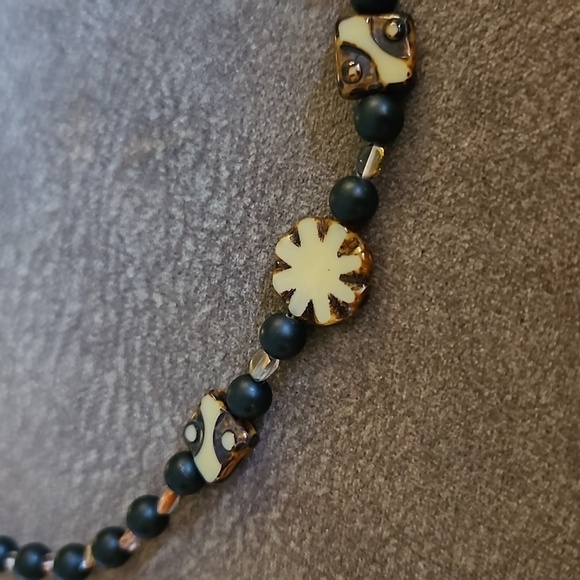 HANDMADE Onyx Czech Glass Geometric Beaded Necklace - Picture 4 of 6